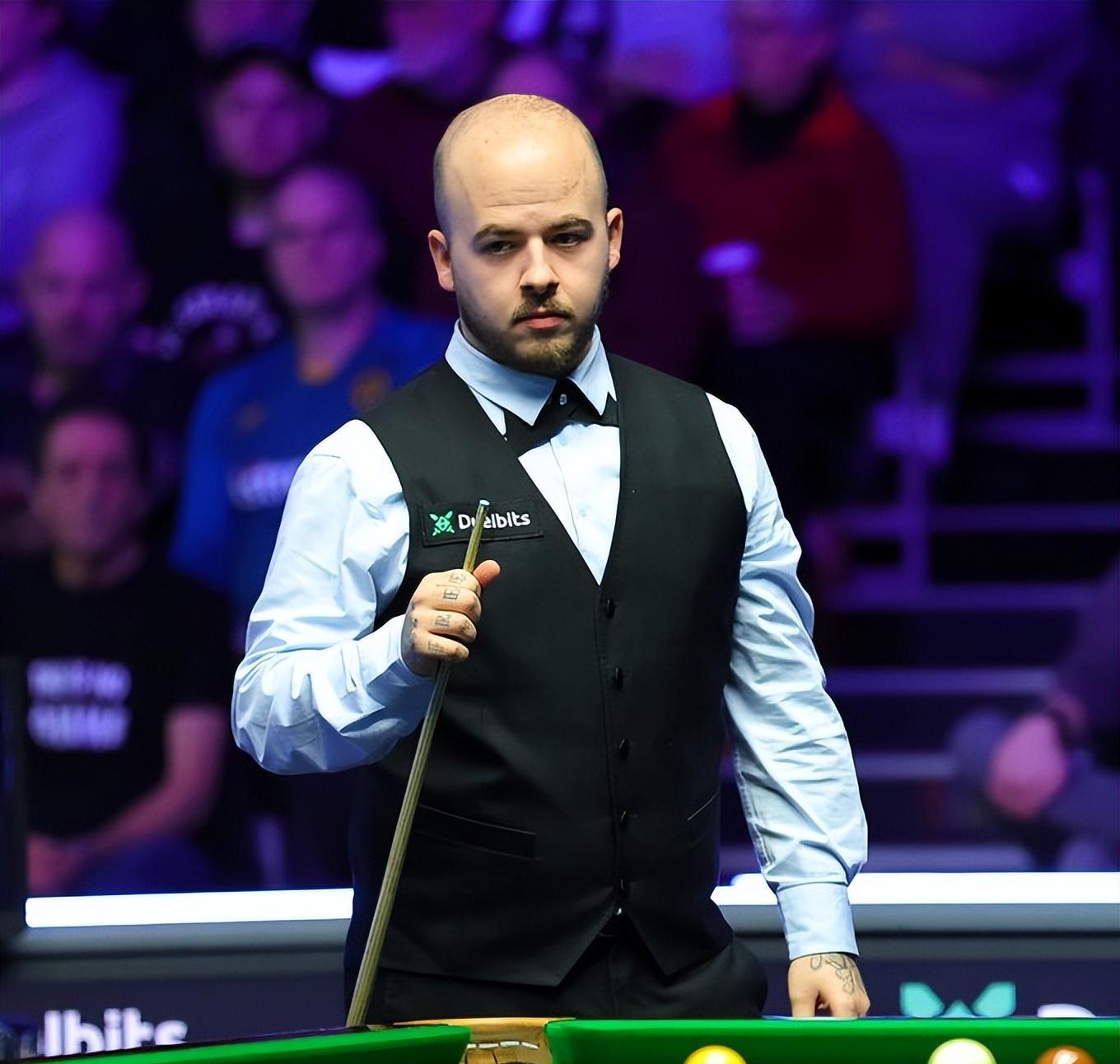 中的有利位 中的有利位